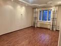 3-комнатная квартира · 90 м² · 2/14 этаж, Сыганак 54 за 350 000 ₸ в Астане, Есильский р-н