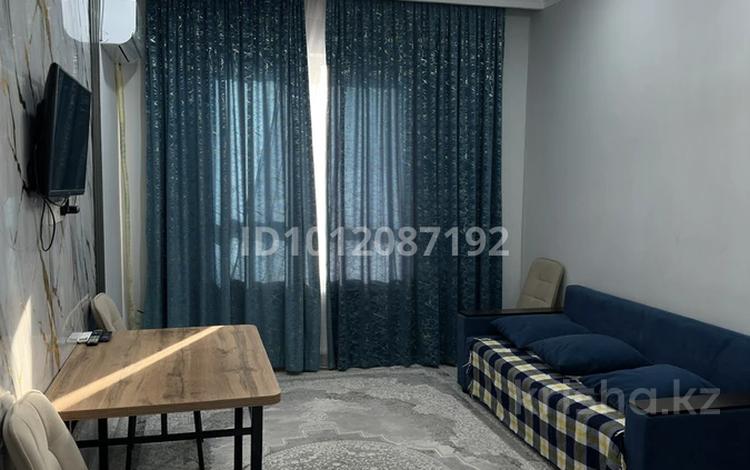 2-бөлмелі пәтер · 43 м² · 12/12 қабат, К. Толеметова 85, бағасы: 27 млн ₸ в Шымкенте — фото 2