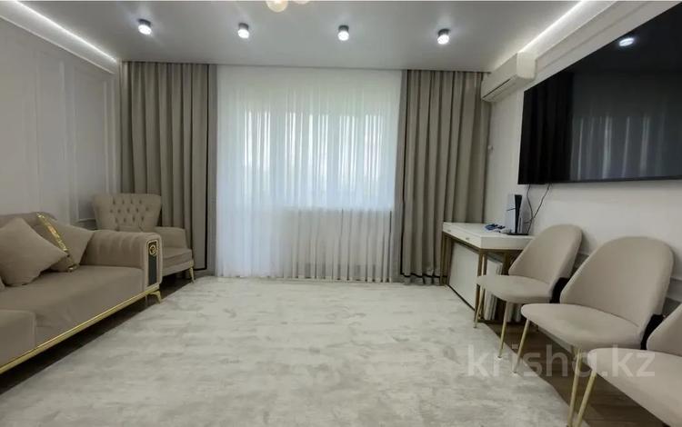 3-комнатная квартира · 66 м² · 5/5 этаж, мкр Юго-Восток, Гульдер 1 за 30 млн ₸ в Караганде, Казыбек би р-н — фото 2
