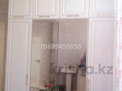 Отдельный дом · 7 комнат · 250 м² · 10 сот., Мәңгілік ел 27 — Самал 2 возле Школы за 38 млн 〒 в Сарыагаш