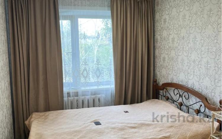 2-комнатная квартира · 46 м² · 3/5 этаж, Майкудук, 17й микрорайон 38 за 13.5 млн ₸ в Караганде, Алихана Бокейханова р-н — фото 2
