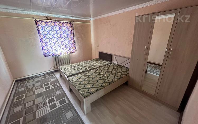 2-комнатная квартира · 50 м² · 1/1 этаж, 18 микрорайон ахмешева 18 за 100 000 ₸ в Конаеве — фото 2