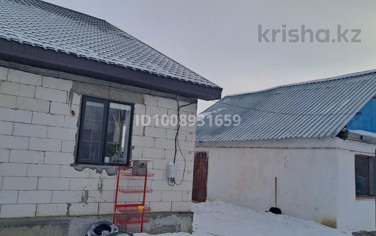 Отдельный дом · 5 комнат · 175 м² · 6 сот., мкр 41-й разъезд, Мкр 41-й разъезд за 35 млн 〒 в Актобе — фото 2