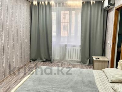 1-комнатная квартира · 35 м² · 2/5 этаж, Авангард 2 Мкр 15 за 10 000 ₸ в Атырау
