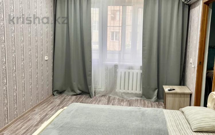 1-комнатная квартира · 35 м² · 2/5 этаж, Авангард 2 Мкр 15 за 10 000 ₸ в Атырау — фото 37