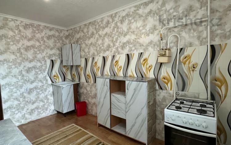 1-бөлмелі пәтер · 41 м² · 6/10 қабат, 12 МИКРОРАЙОН, бағасы: 13.8 млн ₸ в Актобе — фото 2
