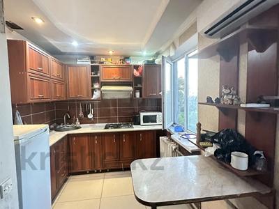 3-бөлмелі пәтер · 62 м² · 5/5 қабат, 6 мкр 56 а, бағасы: 9 млн ₸ в Темиртау