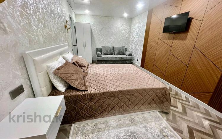 1-бөлмелі пәтер · 40 м² · 8/9 қабат, 11 ш/а. 115, бағасы: 12 000 ₸ в Актобе, мкр 11 — фото 2