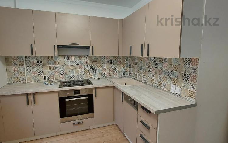 3-комнатная квартира, 70 м², 1/5 этаж помесячно, Толе би — Нурмакова