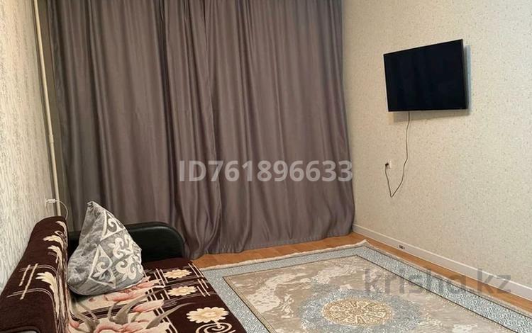 1-комнатная квартира · 41 м², мкр Жана Орда за 130 000 ₸ в Уральске — фото 2