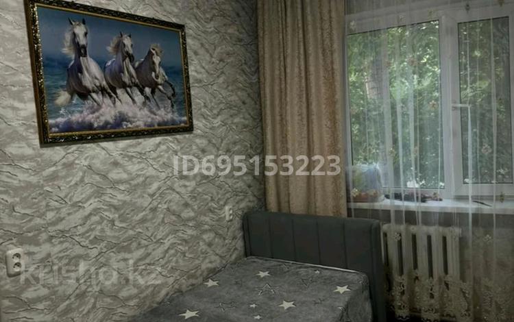 3-комнатная квартира · 52 м² · 1/5 этаж, мкр Юго-Восток, Строителей 16 за 230 000 ₸ в Караганде, Казыбек би р-н — фото 2