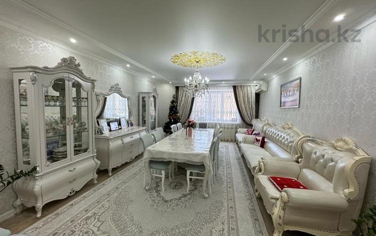 5-комнатная квартира, 164 м², 2/5 этаж, Батыс 2 за 64 млн 〒 в Актобе — фото 2