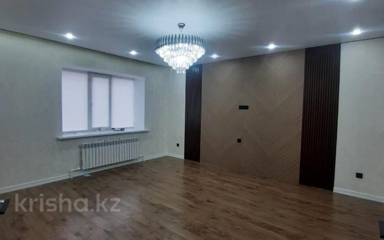 2-бөлмелі пәтер · 94 м² · 5/5 қабат, Алтын орда 19г/1, бағасы: 29 млн ₸ в Актобе — фото 2