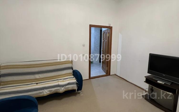 2-комнатная квартира · 55 м² · 3/3 этаж, Айтеке би 78 — Желтоксан за 320 000 〒 в Алматы, Алмалинский р-н — фото 3