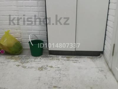 2-бөлмелі пәтер · 60 м² · 3/5 қабат, 13 микрорайон 29, бағасы: 120 000 ₸ в Караганде, Алихана Бокейханова р-н