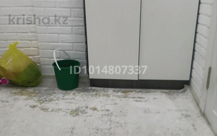 2-комнатная квартира · 60 м² · 3/5 этаж, 13 микрорайон 29 за 120 000 ₸ в Караганде, Алихана Бокейханова р-н — фото 2