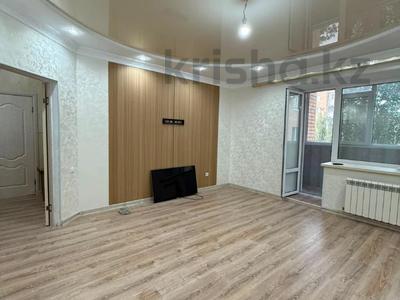2-бөлмелі пәтер · 86.6 м² · 2/5 қабат, Алтын орда ш/а., бағасы: 250 000 ₸ в Актобе, мкр. Алтын орда