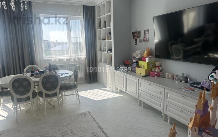 3-бөлмелі пәтер · 140 м² · 5/5 қабат, Сауыргалиева 21А 21А, бағасы: 500 000 ₸ в Атырау, мкр Жилгородок — фото 2