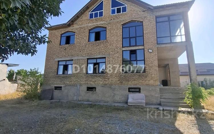 Үйдің бір бөлігі · 10 бөлме · 450 м² · 8 жүзд., Қайтпас 1 ш/а. Қаратау 107 — ҚАРАТАУ 107, бағасы: 65 млн ₸ в Шымкенте, Каратауский р-н — фото 2