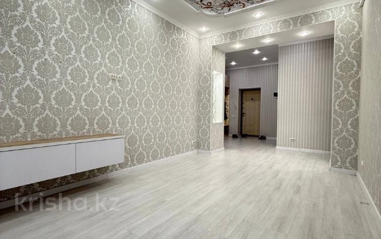 2-комнатная квартира · 76 м² · 3/14 этаж, 17-й мкр 7 за 31.5 млн ₸ в Актау — фото 9