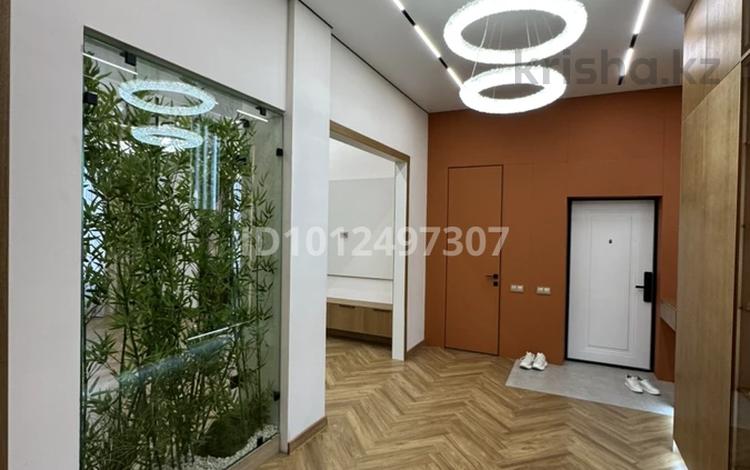 3-комнатная квартира · 100 м² · 9/9 этаж, мкр Нуртас, Жилмассив Нурсат 141 за 80 млн ₸ в Шымкенте, Каратауский р-н — фото 2