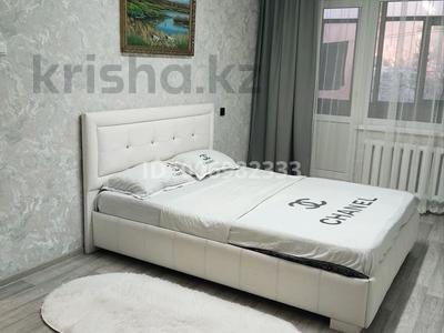 1-комнатная квартира · 40 м² · 5/5 этаж, мкр Строитель 39 — Строитель за 8 000 ₸ в Уральске
