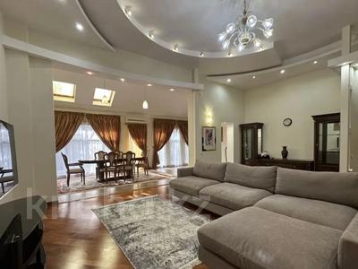 4-бөлмелі пәтер · 340 м², мкр Самал-3, бағасы: 2.3 млн ₸ в Алматы, Медеуский р-н