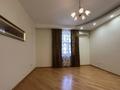4-бөлмелі пәтер · 340 м², мкр Самал-3, бағасы: 2.3 млн ₸ в Алматы, Медеуский р-н — фото 8