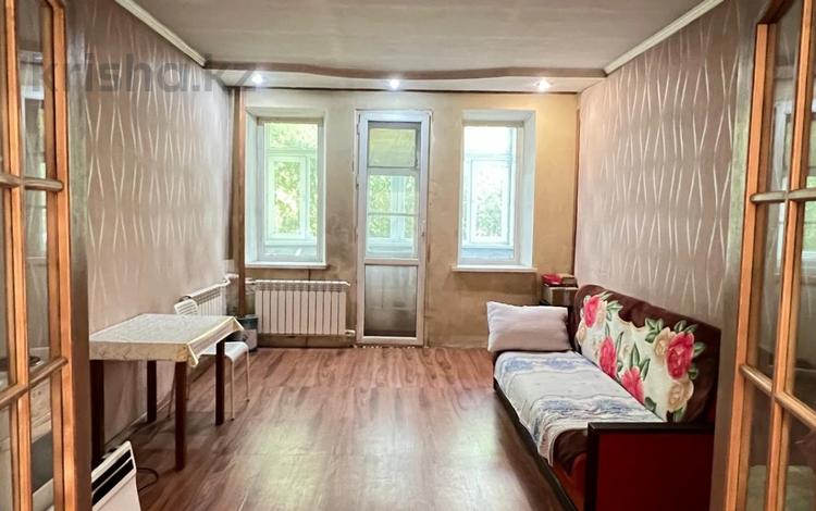 2-комнатная квартира · 58 м² · 2/2 этаж, мкр Михайловка 80 за 12.5 млн ₸ в Караганде, Казыбек би р-н — фото 2