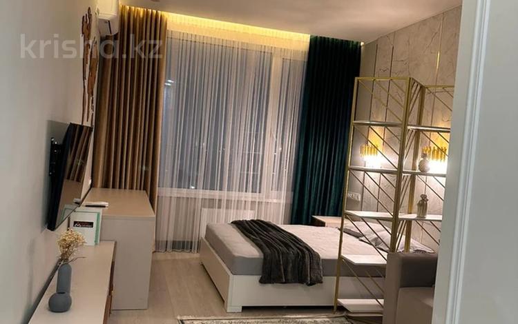 1-бөлмелі пәтер · 50 м² · 11/16 қабат, К. Толеметова б/н, бағасы: 285 000 〒 в Шымкенте, Каратауский р-н — фото 2