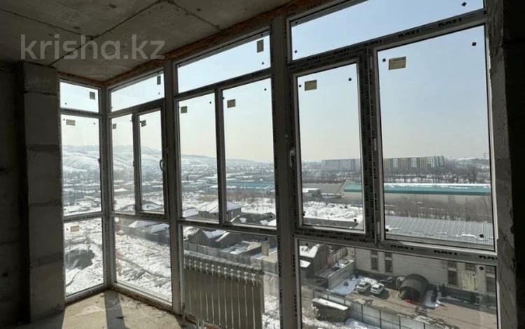 3-комнатная квартира, 77 м², 9/10 этаж, мкр Думан-2 за 25 млн 〒 в Алматы, Медеуский р-н — фото 2