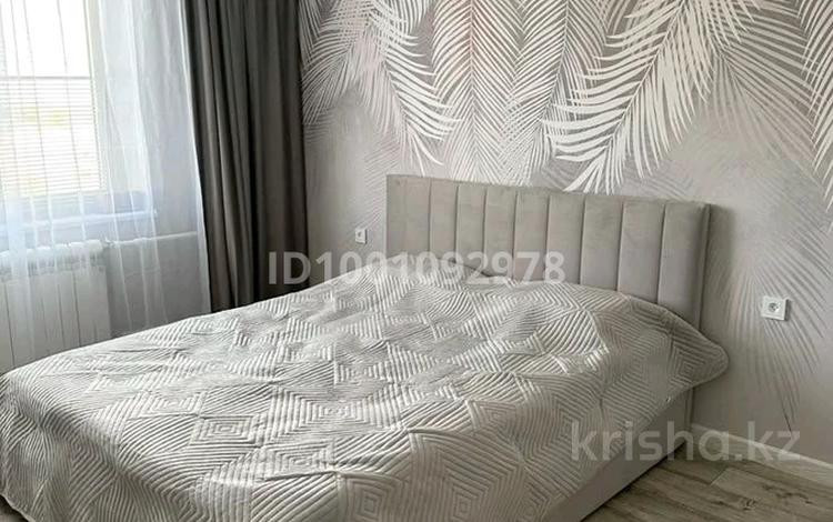 3-комнатная квартира · 75 м² · 3/5 этаж, Курмангазы 169 за 30 000 〒 в Уральске — фото 2