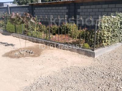 Жеке үй · 3 бөлме · 180 м² · 7 жүзд., Кошкунова 41 — Угол Жаркентский, бағасы: 35 млн ₸