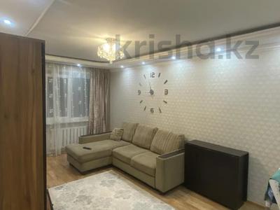 5-комнатная квартира · 77.2 м² · 2/5 этаж, Майкудук, 1-й квартал 2 за 24 млн 〒 в Караганде, Алихана Бокейханова р-н