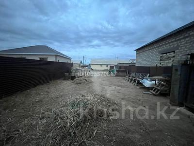 Жеке үй · 4 бөлме · 70 м² · 6 жүзд., мкр Лесхоз, К.Медеубаева 29/2 — Ул.Т.Садыкова, бағасы: 28 млн ₸ в Атырау