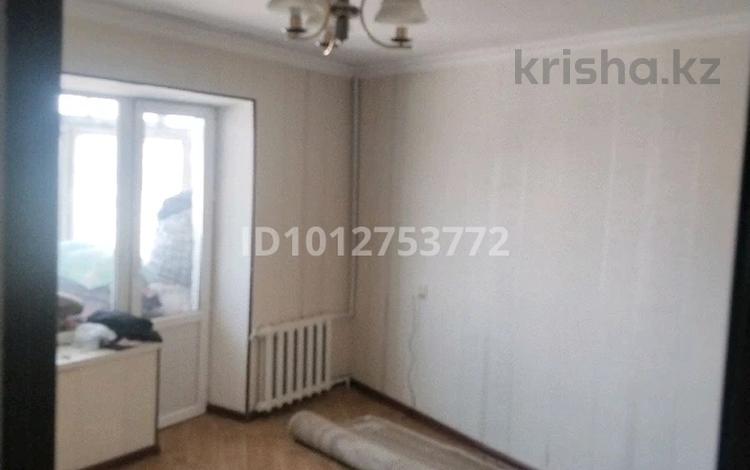 3-бөлмелі пәтер · 57 м² · 4/5 қабат, Байтурсынова 46 — Возле отбасы банк .колцевая, бағасы: 15.2 млн ₸ в  — фото 2