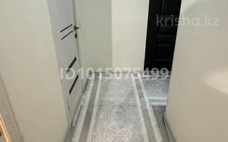 1-бөлмелі пәтер · 43.3 м² · 3/11 қабат, 16-ш/а. 44 — 16-44-307 кв Жк Абырой, бағасы: 13.5 млн ₸ в Актау, 16-й мкр  — фото 2