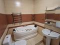 4-комнатная квартира · 130 м² · 9/15 этаж, Абая — Мынбаева, Тургут Озала! за 550 000 ₸ в Алматы, Бостандыкский р-н — фото 16