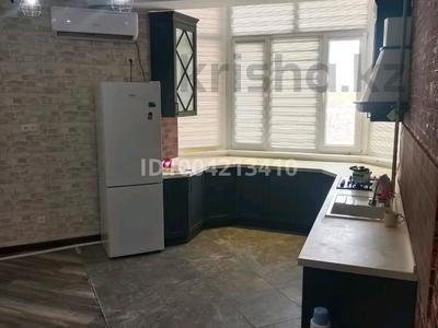 2-комнатная квартира · 88 м² · 2/6 этаж, 31-й мкр, 31 мкрн 1/3 — Жёлтый рынок за 30 млн 〒 в Актау
