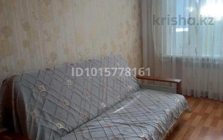 1-бөлмелі пәтер · 33 м² · 6/9 қабат, 11 ш/а. — Рядом Актобе Ажары, бағасы: 120 000 ₸ в мкр 11 — фото 2