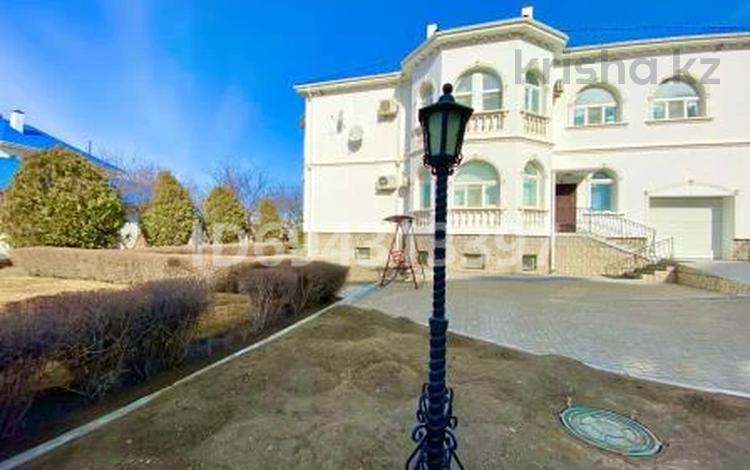 Отдельный дом · 5 комнат · 503.3 м² · 17.5 сот., Сауыргалиева — Дом Культуры за 230 млн 〒 в Атырауской обл. — фото 4