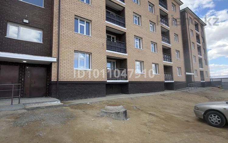 3-бөлмелі пәтер · 79 м² · 4/5 қабат, Алашахана 34 М 36 — Возле Самсунга, бағасы: 180 000 〒 в Жезказгане — фото 2