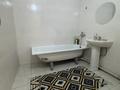 2-комнатная квартира · 60 м² · 10/12 этаж, Казтуган жырау 11А за 23 млн ₸ в Шымкенте — фото 18