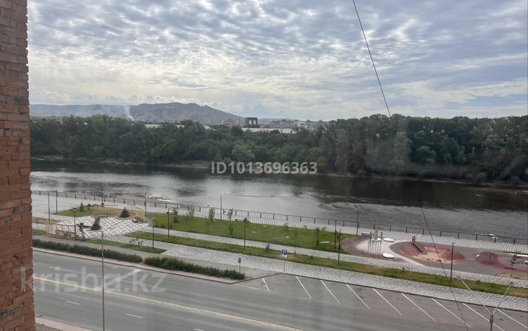 3-бөлмелі пәтер · 60 м² · 7/9 қабат, Бориса Александрова 11, бағасы: ~ 32.2 млн ₸ в Усть-Каменогорске, Ульбинский — фото 2