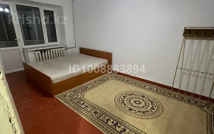 1-комнатная квартира · 35 м² · 2/5 этаж, 3 укр кврт дом 2 5 — Сұлтанға қарама қарсы за 100 000 〒 в  — фото 2