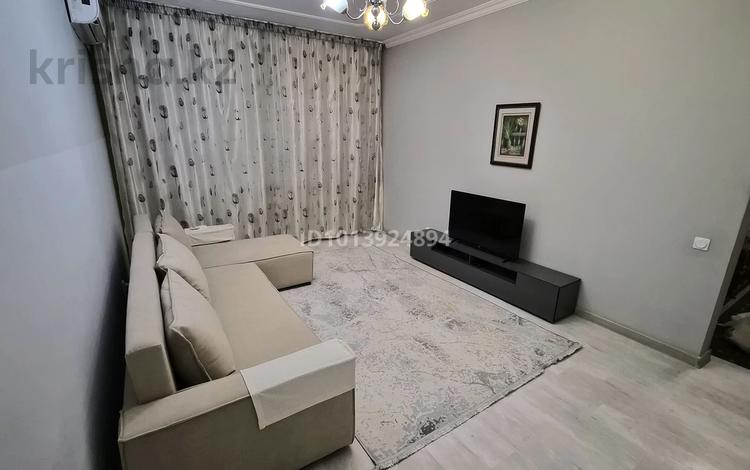 2-комнатная квартира · 52 м² · 6/9 этаж, Айманова 70 — Кабанбай батыра за 300 000 ₸ в Алматы, Алмалинский р-н — фото 2