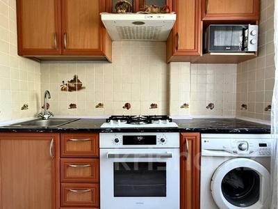 3-комнатная квартира · 58.4 м² · 2/4 этаж, Манаса 5 — Шевченко за 37 млн 〒 в Алматы, Алмалинский р-н