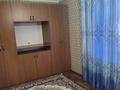 2-бөлмелі пәтер, 40 м², 3/5 қабат тәулігіне, Айтеке би 38 — 26, бағасы: 10 000 〒 в  — фото 3