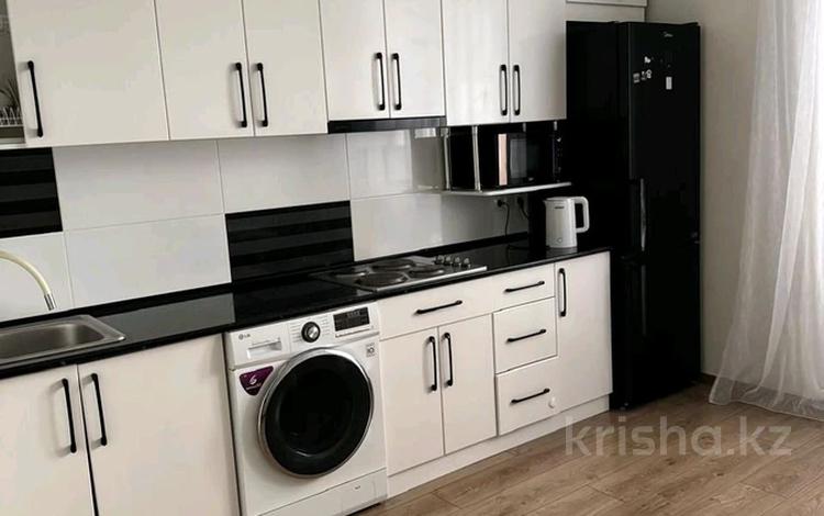 1-комнатная квартира · 45 м² · 1/9 этаж, Жамбыла за 150 000 ₸ в Петропавловске — фото 2