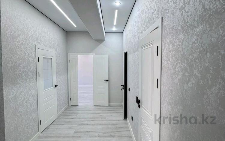 2-комнатная квартира · 84 м² · 7/10 этаж, 18 мкр 4 за 30 млн ₸ в Актау, 18-й мкр  — фото 2